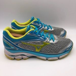 Mizuno Womens Wave Inspire 13 Running Shoes
